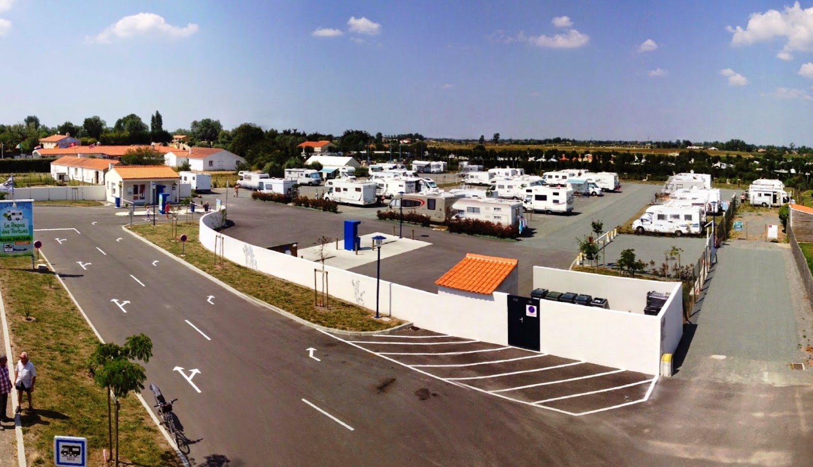 Aire Camping-car Les Pimprenelles Saint Jean De Monts